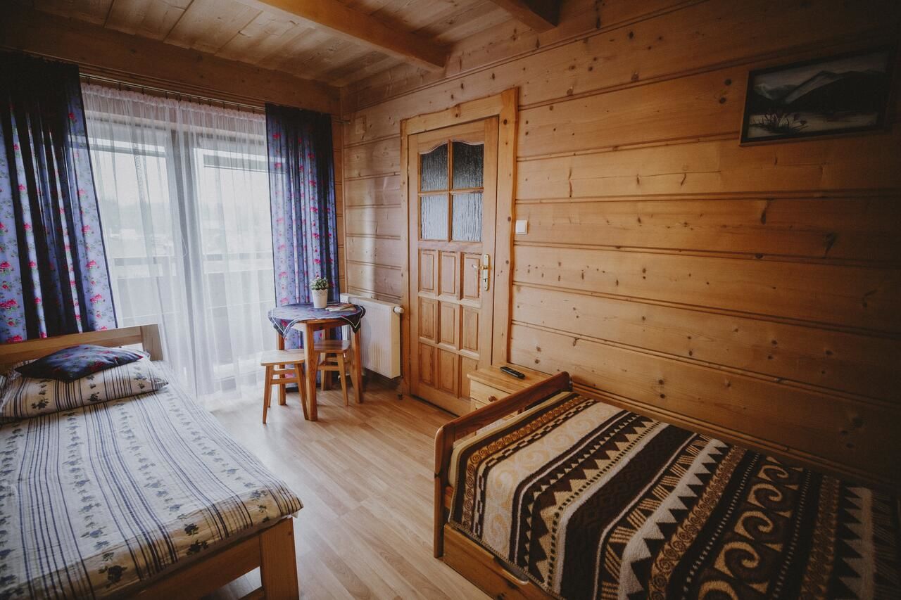Лоджи Domki i Pokoje obok Term Chochołów U Tadka Хохолув-20