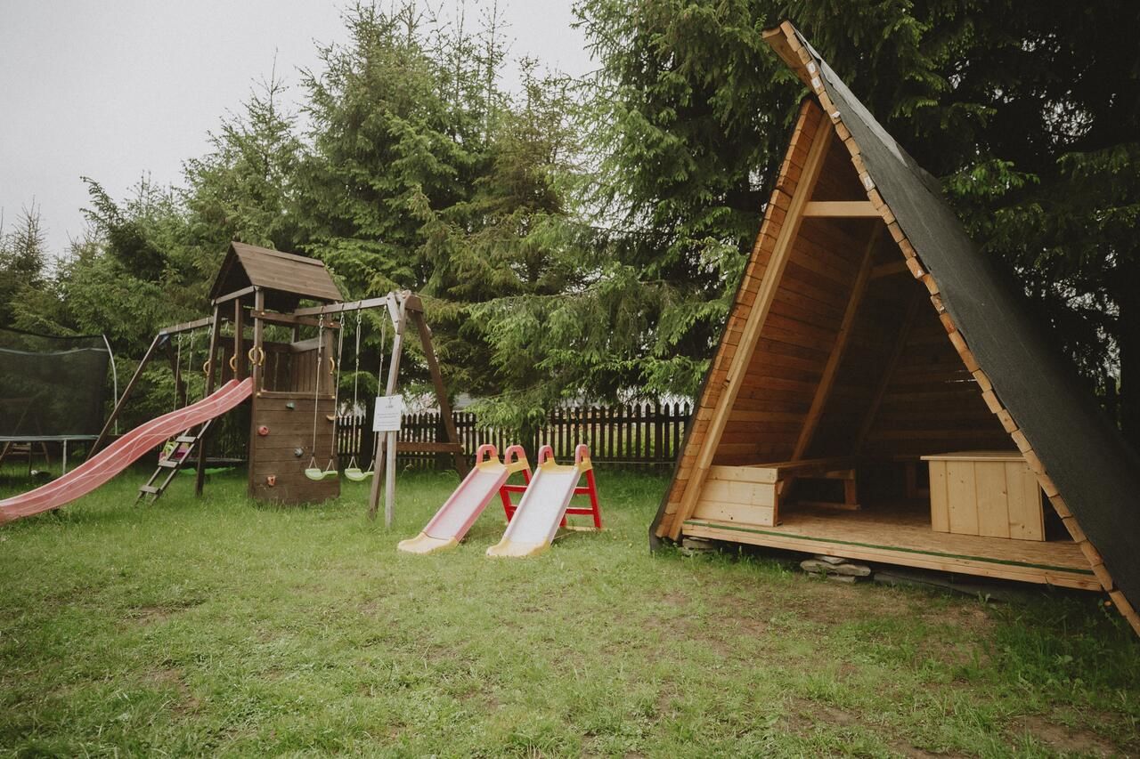 Лоджи Domki i Pokoje obok Term Chochołów U Tadka Хохолув-37