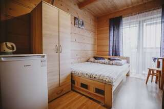 Лоджи Domki i Pokoje obok Term Chochołów U Tadka Хохолув Трехместный номер-3