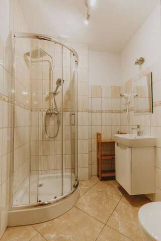 Лоджи Domki i Pokoje obok Term Chochołów U Tadka Хохолув Двухместный номер с 1 кроватью-3