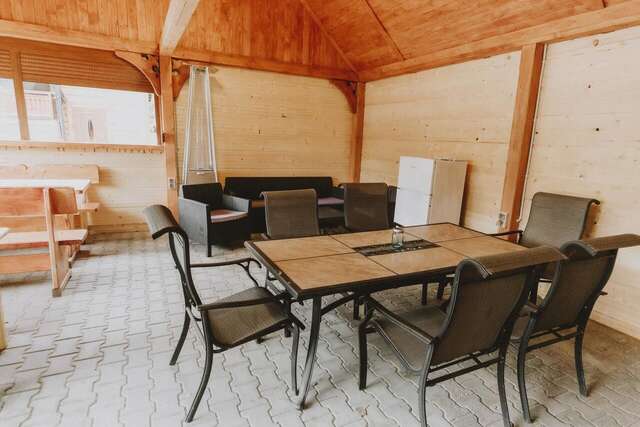 Лоджи Domki i Pokoje obok Term Chochołów U Tadka Хохолув-41