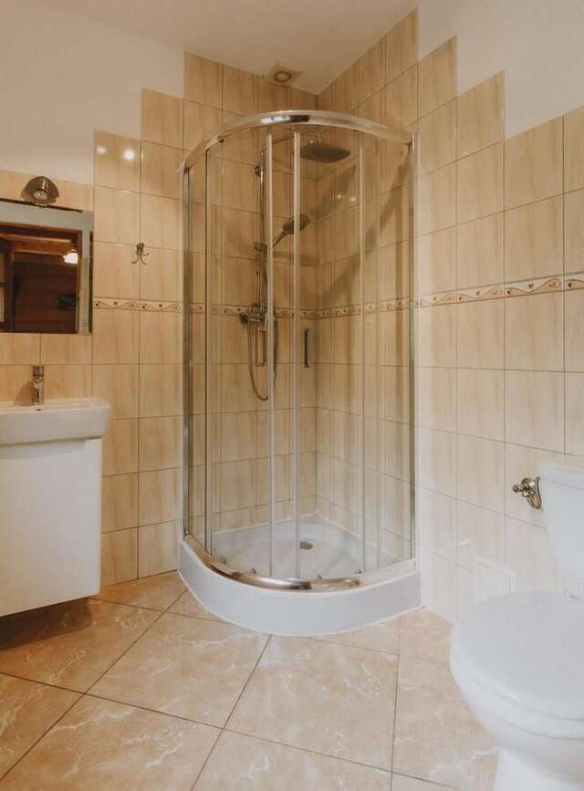 Лоджи Domki i Pokoje obok Term Chochołów U Tadka Хохолув-10